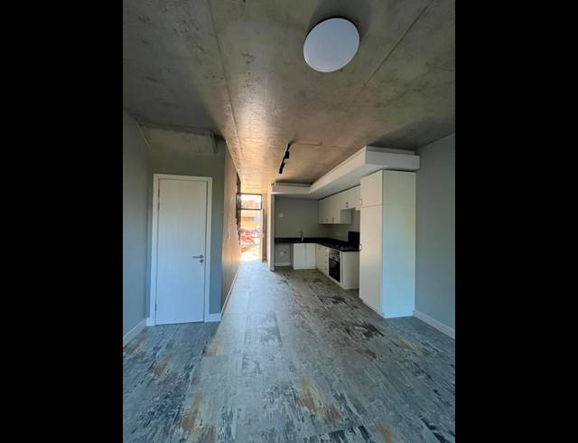 2 BEDROOM PROPERTY TO RENT IN MENLO PARK